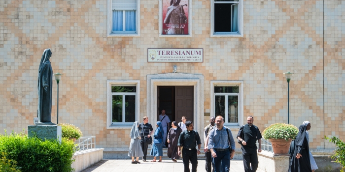 Studia al Teresianum